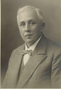 Pedagoški bralni večer –  ponedeljek, 13. aprila 2026, od 18.30 do 19.30 v sejni dvorani KD Radomlje.